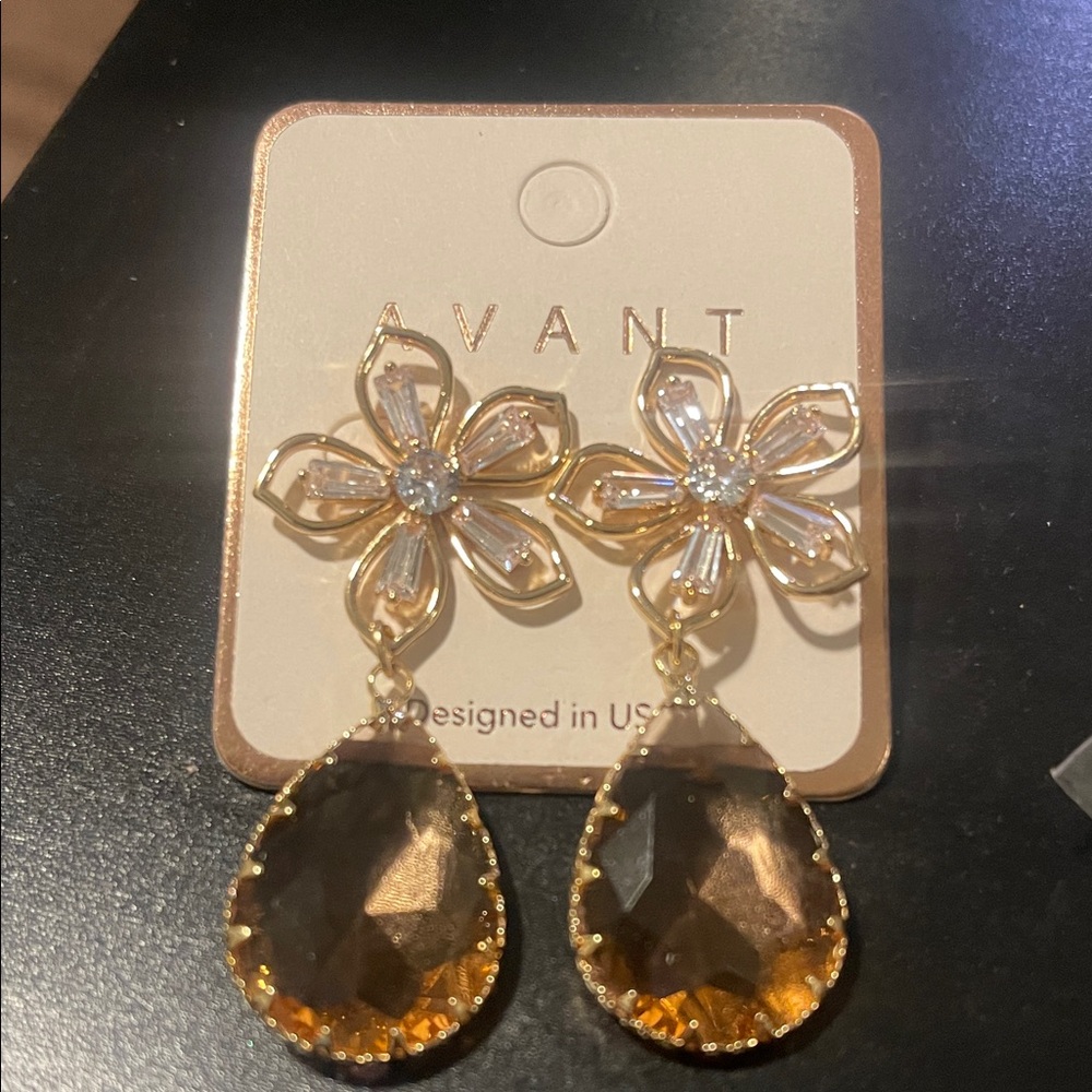 Avanti Gold and Brown Teardrop Flower Earrings